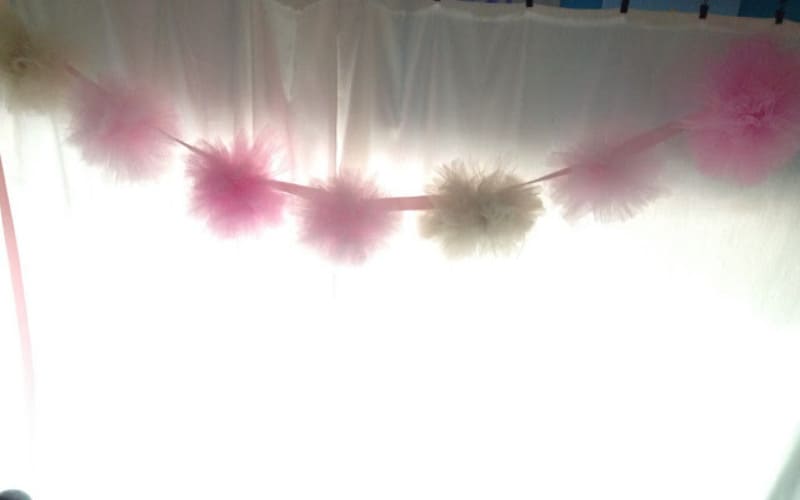 How To Make a Tulle Garland